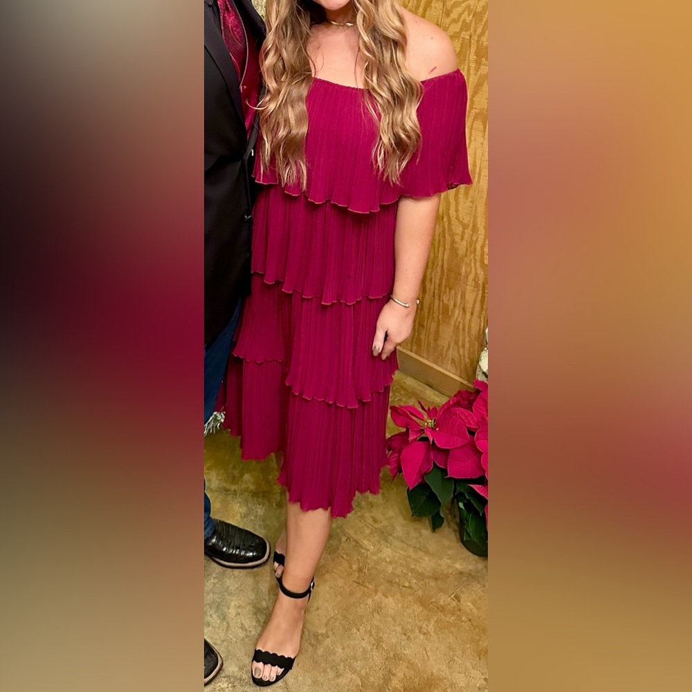 Off-the-Shoulder Tiered Pleated Midi Dress